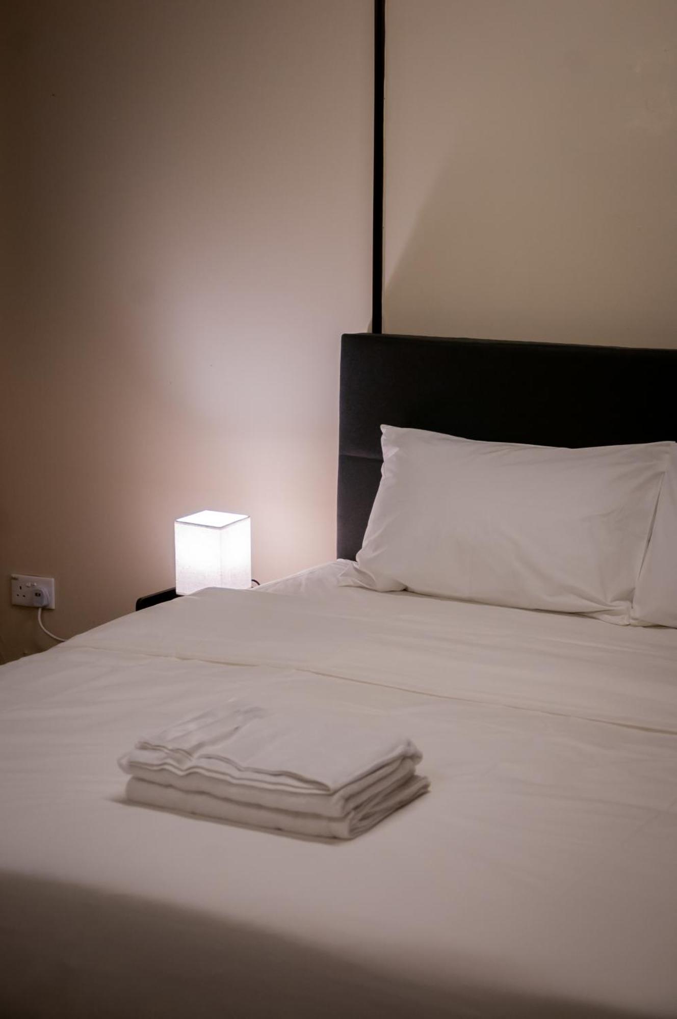Aayu Pantai George Town Penang Hostel Εξωτερικό φωτογραφία