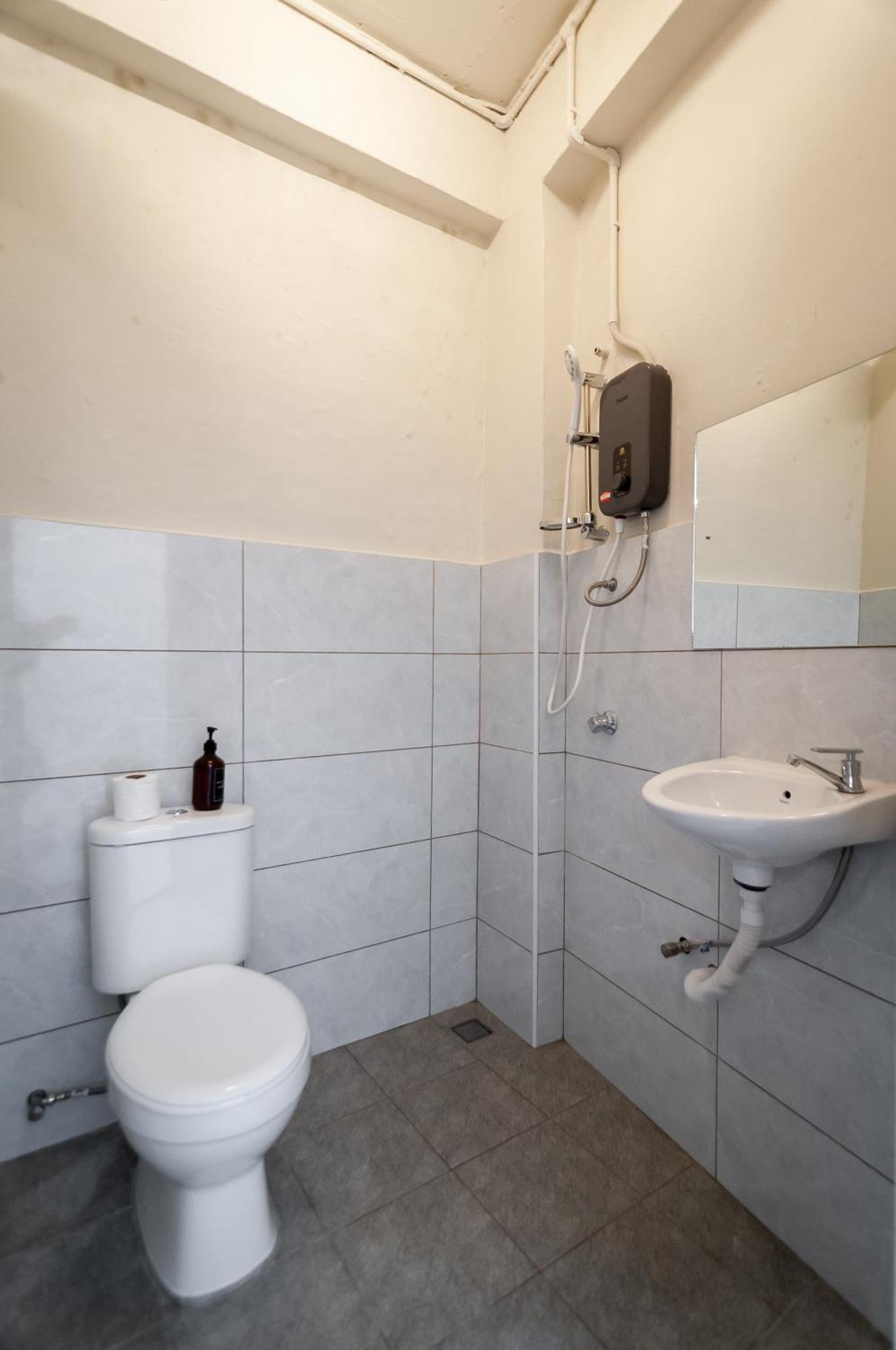 Aayu Pantai George Town Penang Hostel Εξωτερικό φωτογραφία